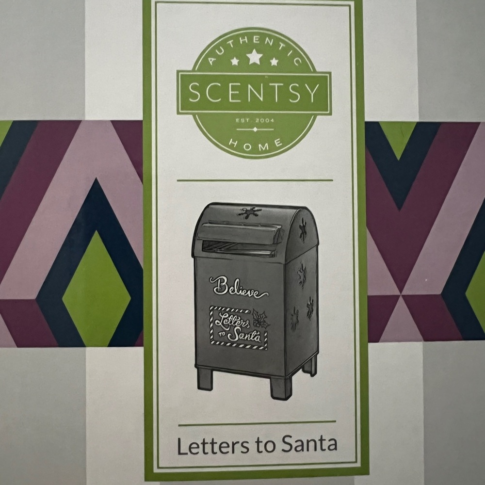Scentsy Green and Purple Letters to Santa Warmer